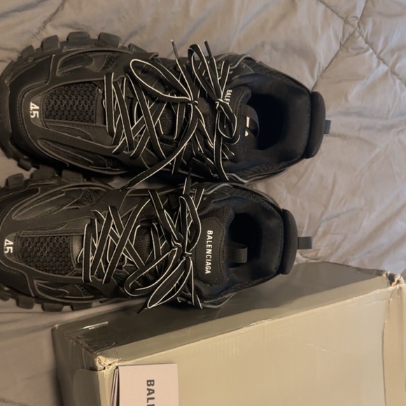 Balenciaga track runners led - Picture 2 of 5